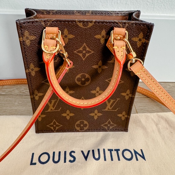 Authentic Louis Vuitton Petit Sac Plat bag - Picture 2 of 14